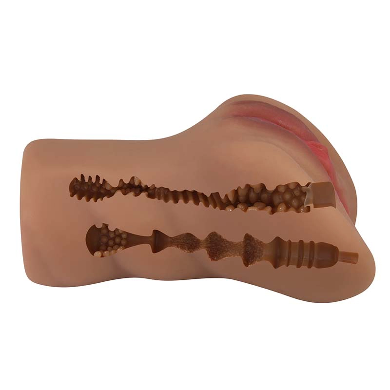 Vestacka vagina latino Caroline